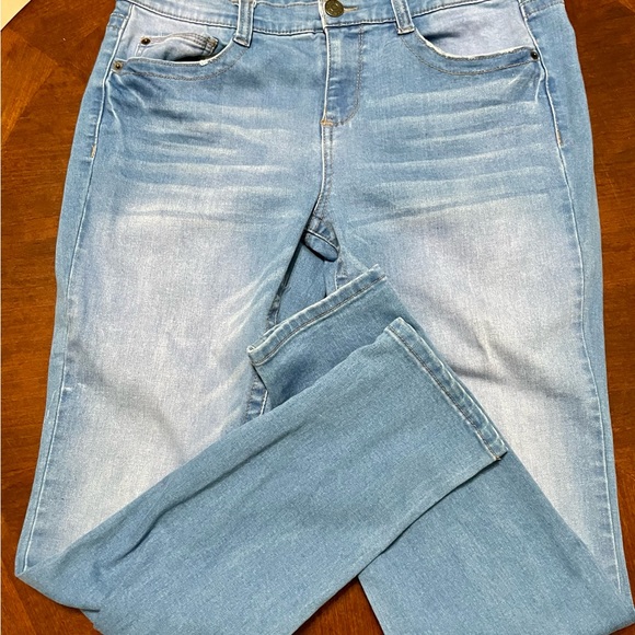 Jeans - Picture 3 of 7